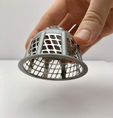 Innovative bathtub drain strainer keeps hair out